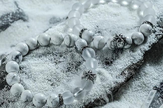 Serenity Veil Men's Bracelet-Clear Quartz&Howlite 10mm