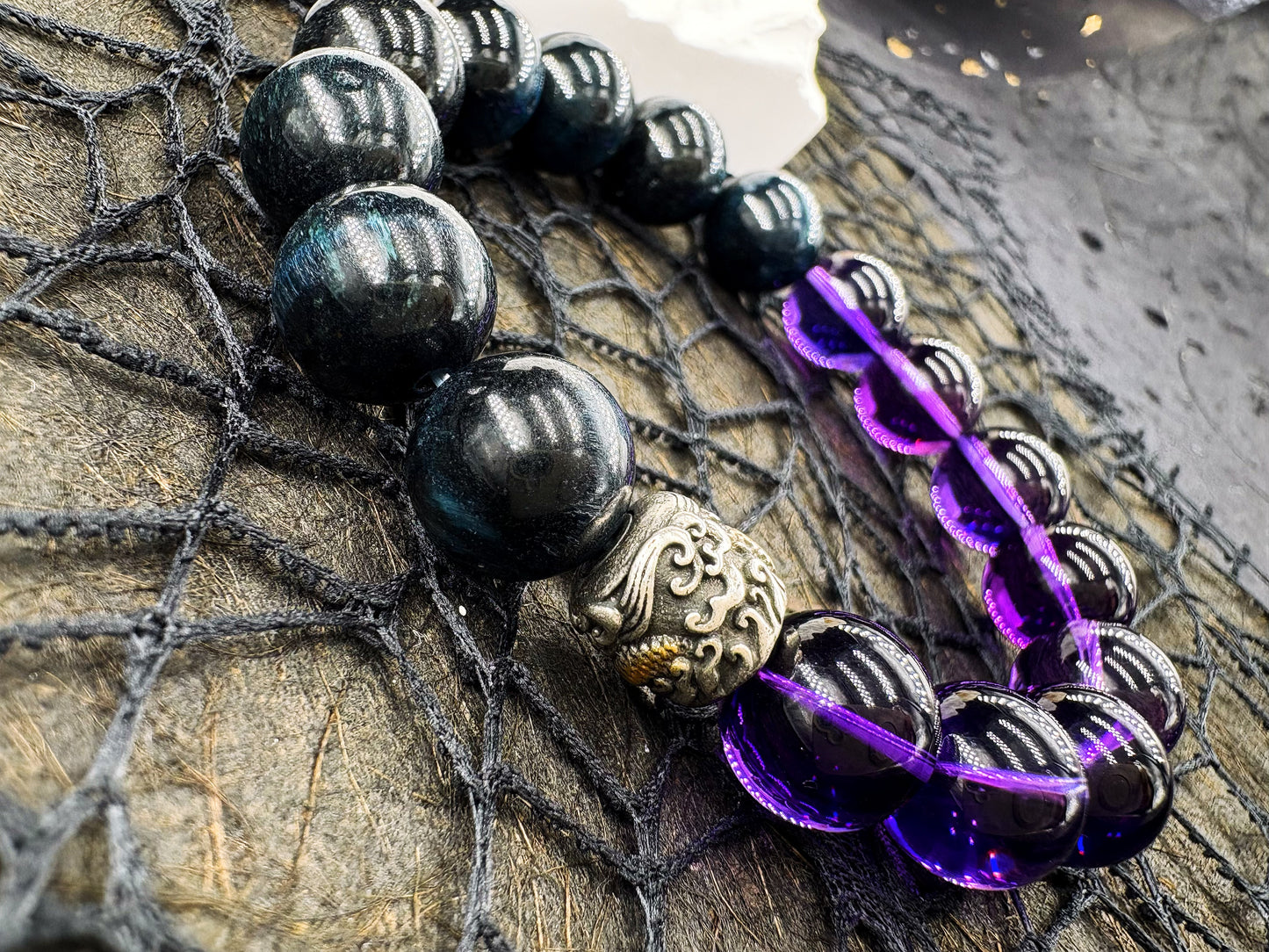 Dreamweaver's Amulet Men's Bracelet-Amethyst&Wolf's Eye 10mm